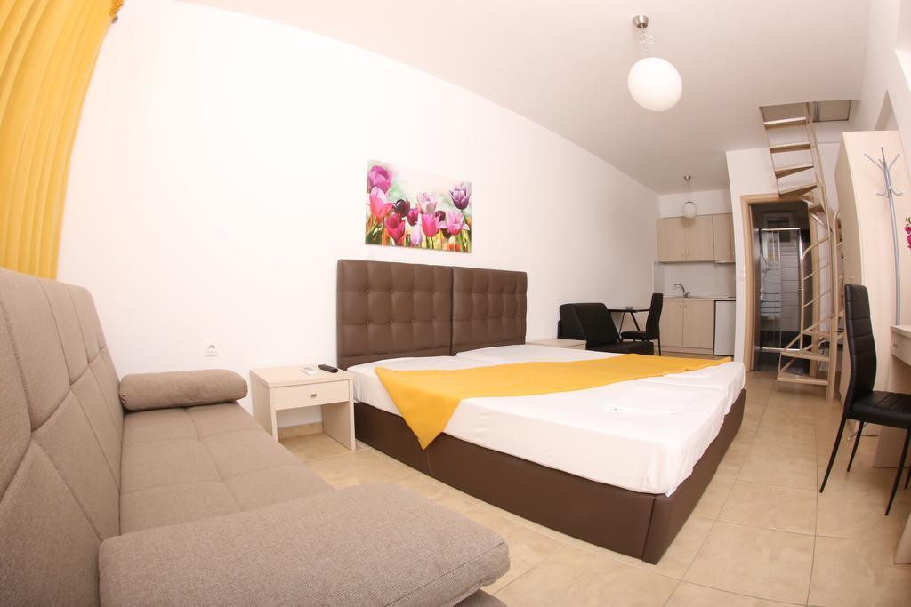 Kassiani Studios Keramotí Buitenkant foto